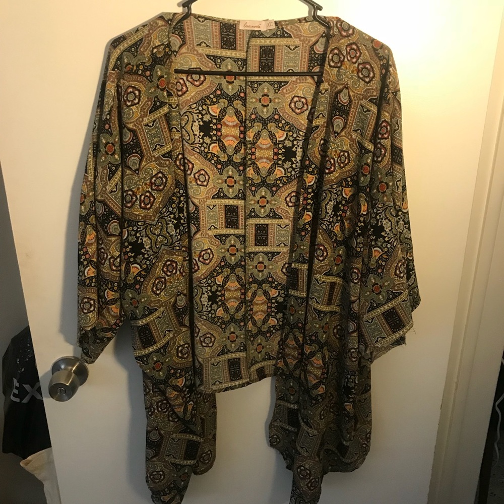 ‼️CLOSET CLEAROUT‼️ Printed Kimono